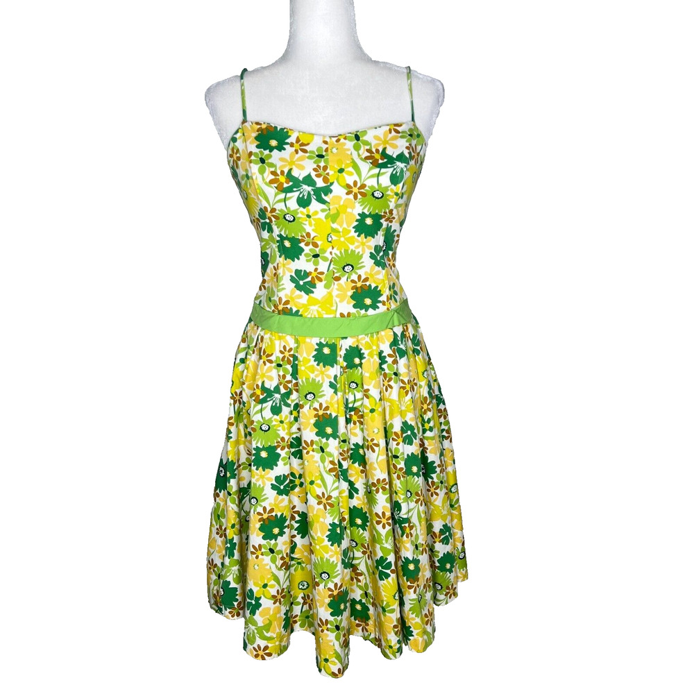 Vintage Y Apparel Retro Fit and Flare Dress Size Small Tie Waist‎ Boned Bodice